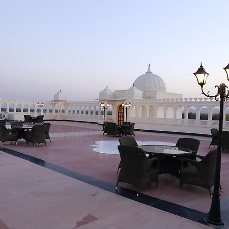 Laxmi Palace Dausa Экстерьер фото